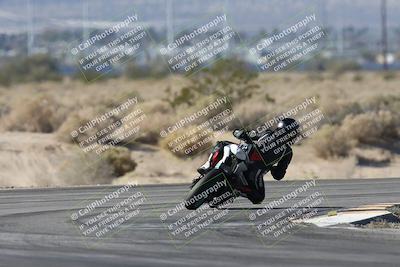 media/Dec-07-2025-CVMA (Sun) [[3e7d2de5dc]]/Race 5-Formula UL-CVMA Hooligans-American Thunder/